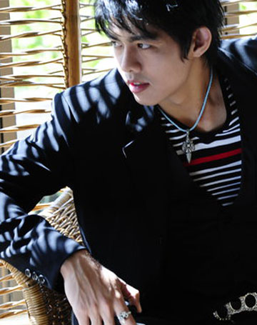 Moe Yan Zun